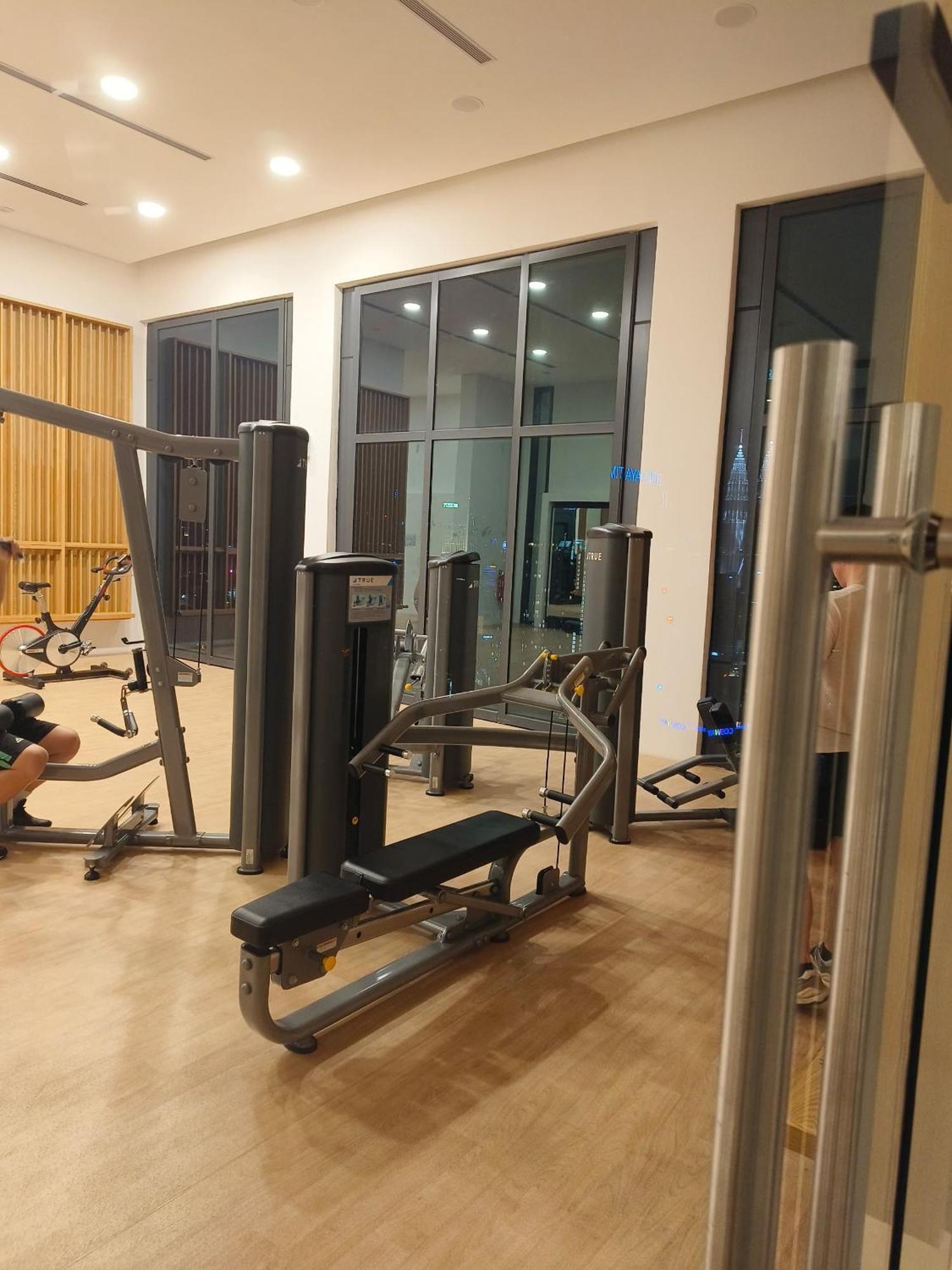 Lucentia Klcc By Luxury Pangsapuri